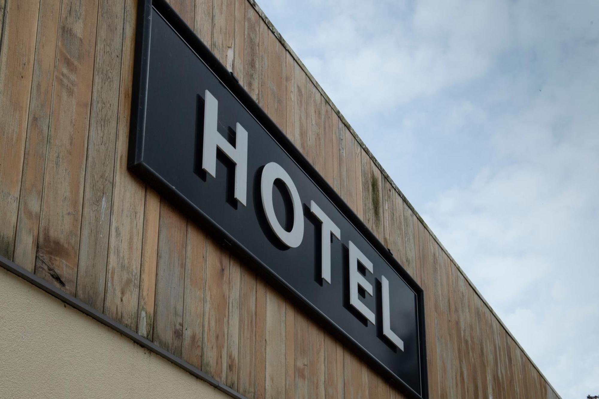 Sandford House Hotel Wetherspoon Хантингдон Экстерьер фото