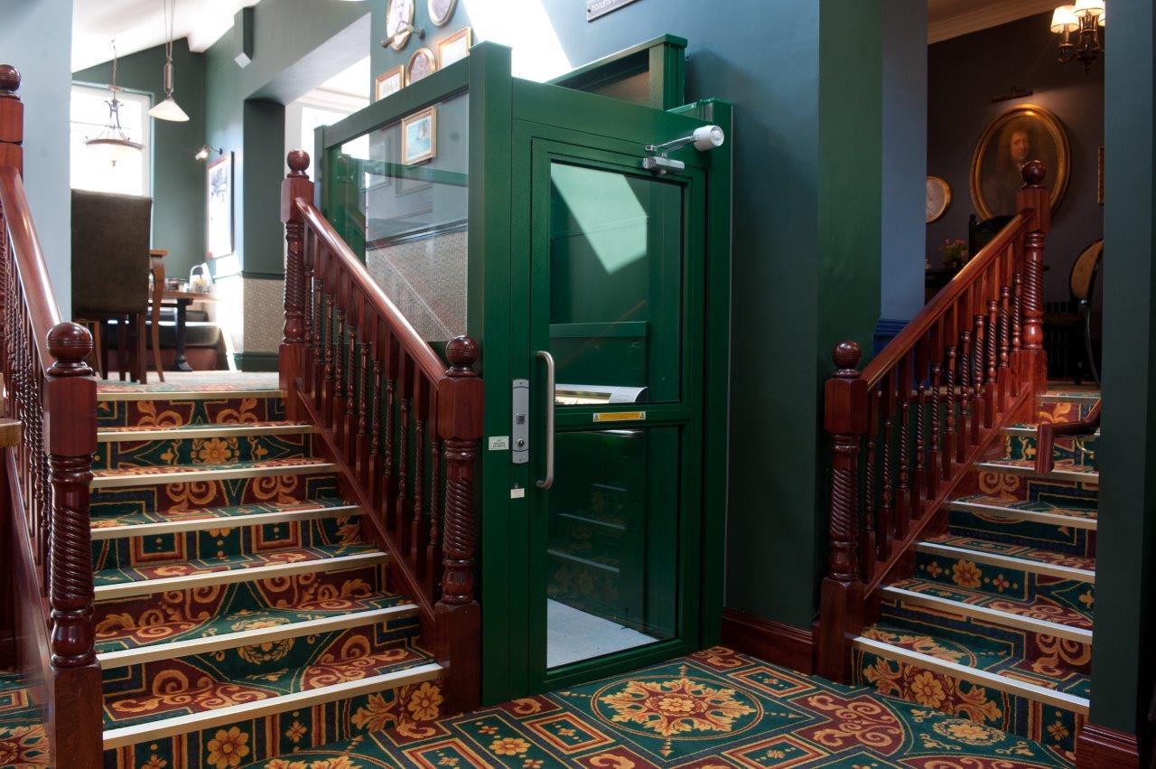 Sandford House Hotel Wetherspoon Хантингдон Экстерьер фото